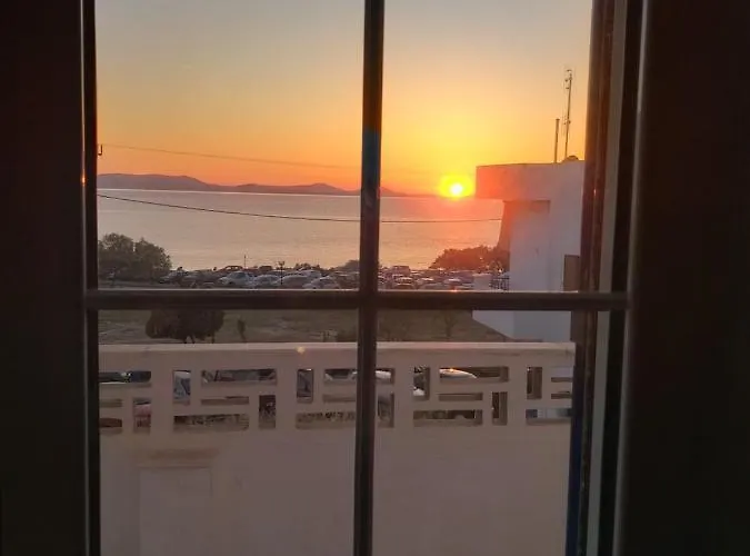 בית נופש Naxos Crafts' House *